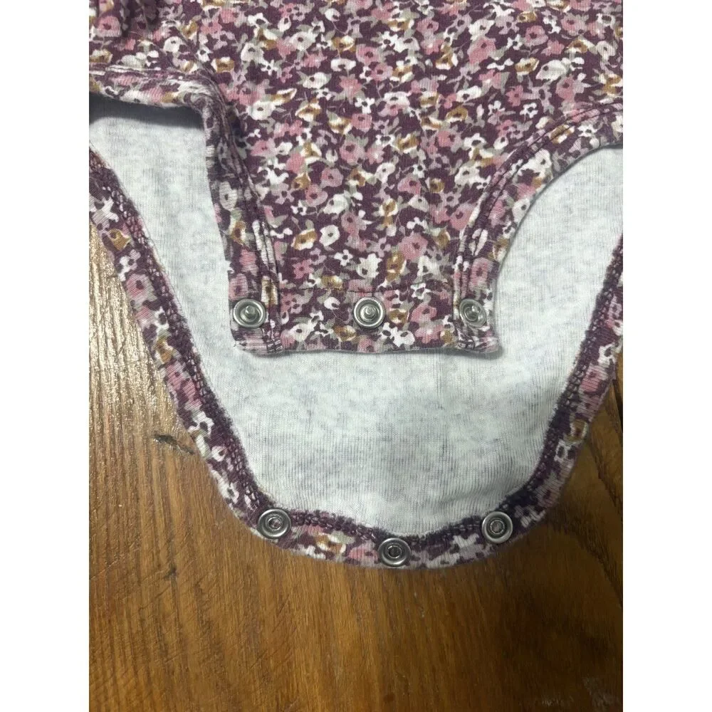 2 Carter's 9M Snap Baby Girl Bodysuit Stripes and Flowers